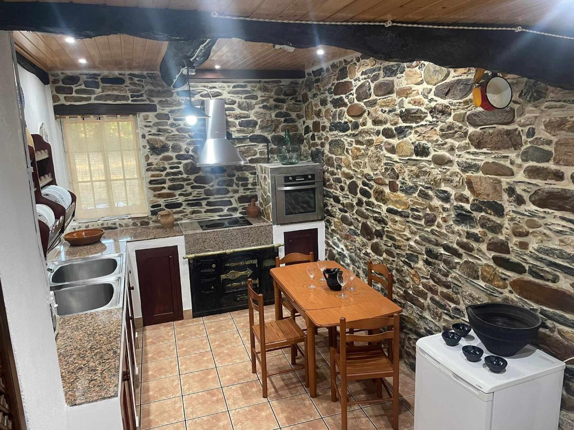Casa Do Hiebra Alojamiento Rural Ribeira Sacra Castroncelos ภายนอก รูปภาพ