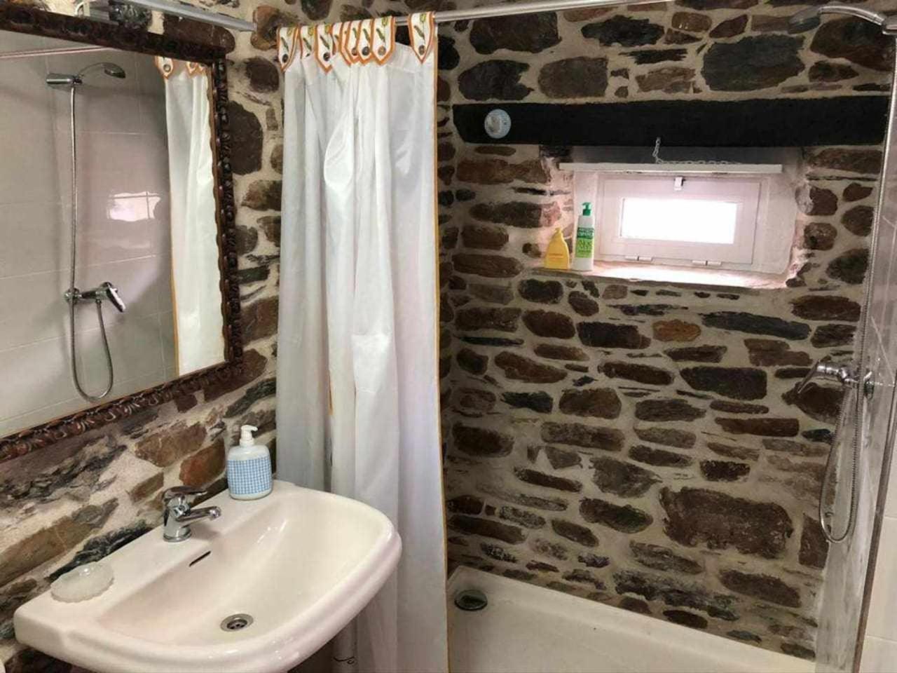 Casa Do Hiebra Alojamiento Rural Ribeira Sacra Castroncelos ภายนอก รูปภาพ